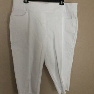 Alfred Dunner Pants Size: 22 Wide Capri #8873
